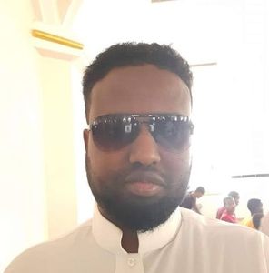 Meet your Posher, Abdikadar